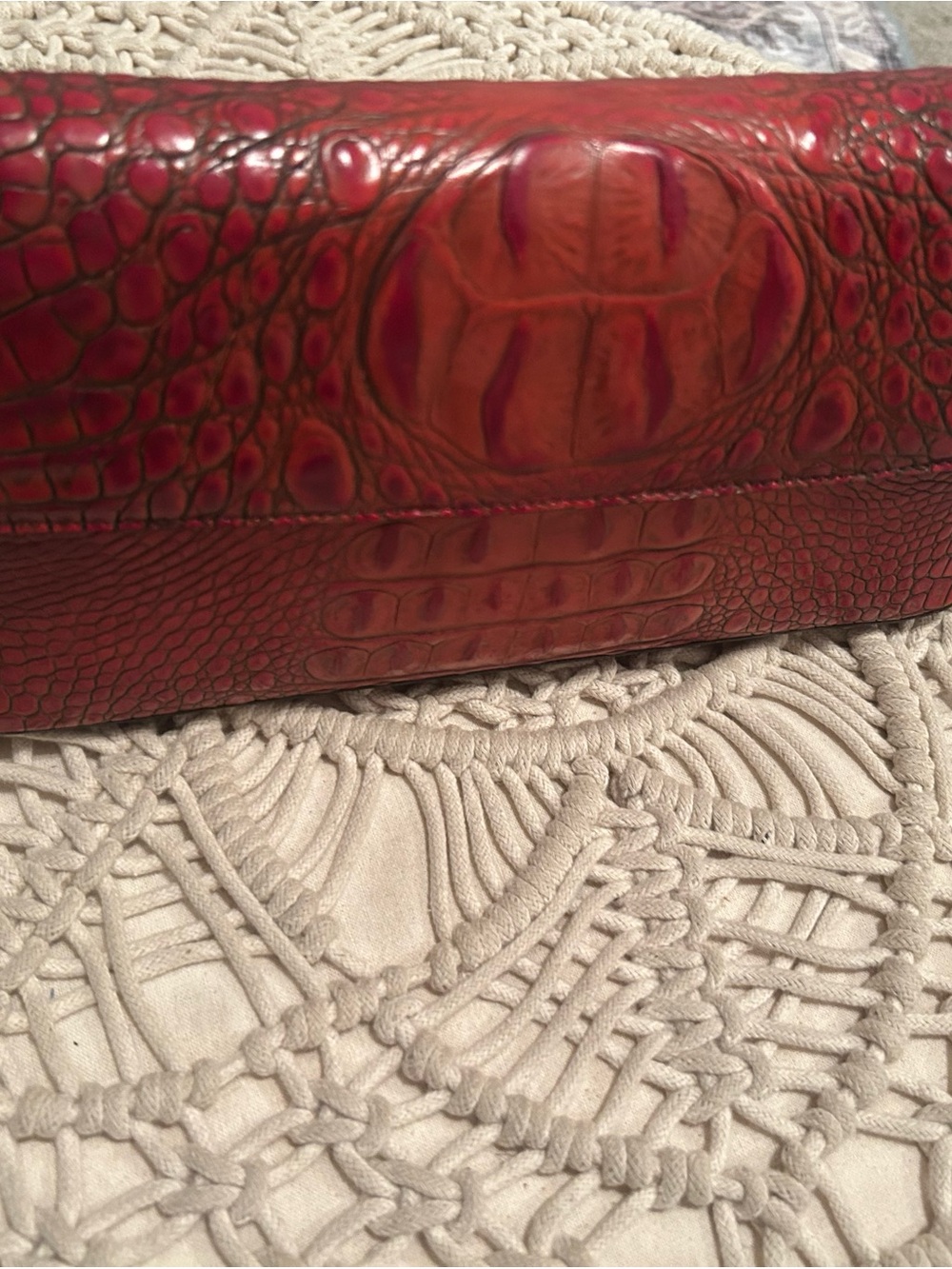 Brahmin Melbourne Crocodile Embossed Leather Crossbody Bag - Picture 3 of 11